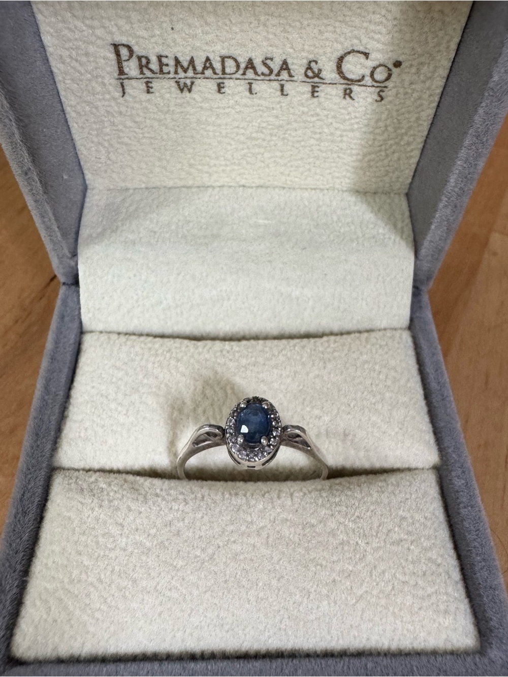 Genuine Ceylon Blue Sapphire and Sterling Silver Ring - size 8 - Picture 2 of 9